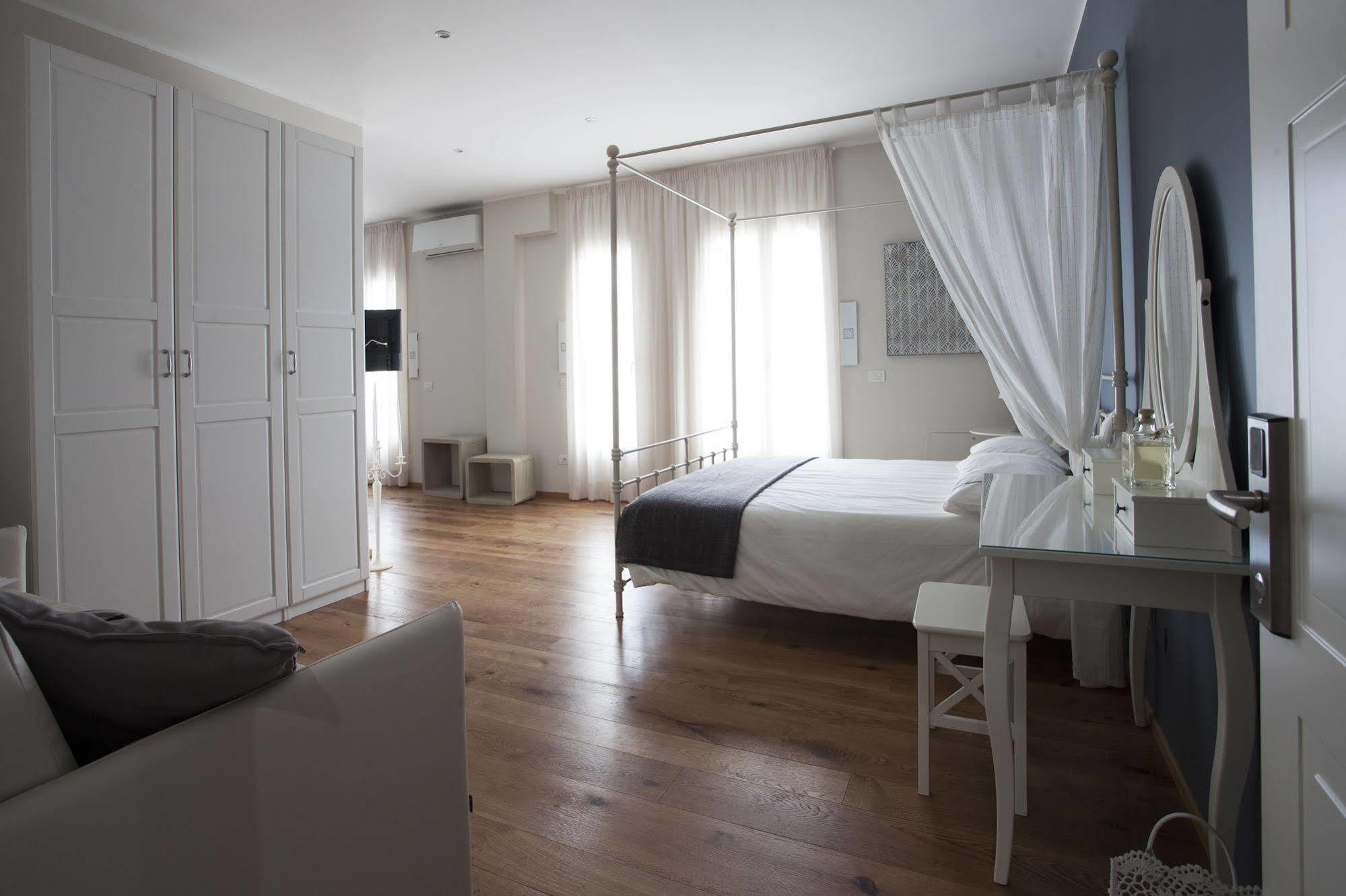 Aparthotel Le Dimore Del Borgo Lucca